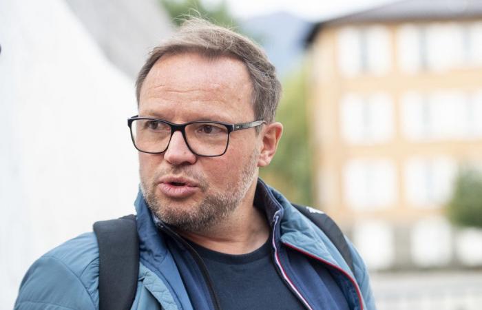 Kurt Pelda, Swiss journalist, is prosecuted in Russia