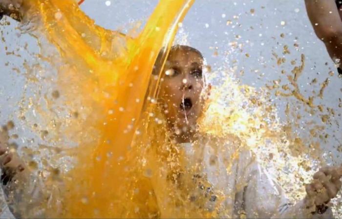 Celine Dion gets orange Gatorade poured on her head at the opening of “Sunday Night Football”