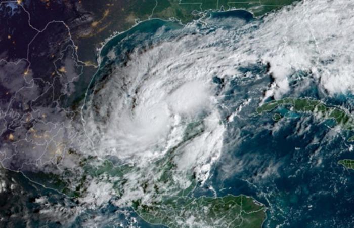 Hurricane Milton will hit Florida this Thursday morning with winds over 200 km/h