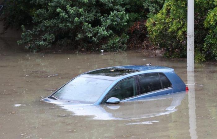 Flooded roads, drowned cars… in Marseille, impressive floods after heavy rainfall