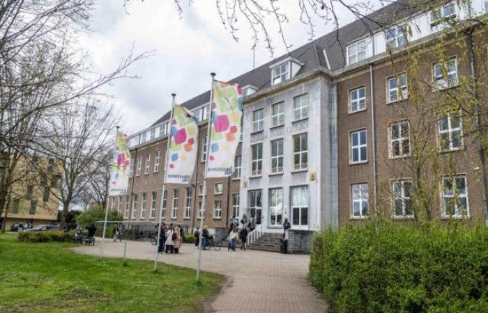 Childhood Jesu student preventively suspended after hitting teacher (Hasselt)