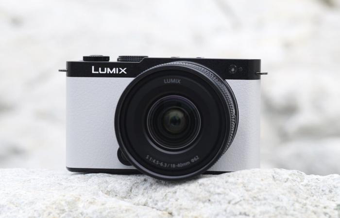 Panasonic launches a new inexpensive and particularly compact zoom lens