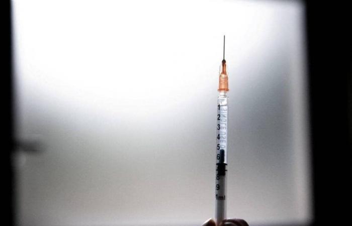 To receive inheritance, doctor tries to kill his father-in-law with a fake Covid vaccine