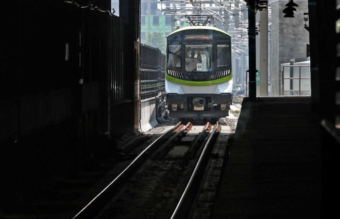 REM elevator | Work will be delayed at Central Station