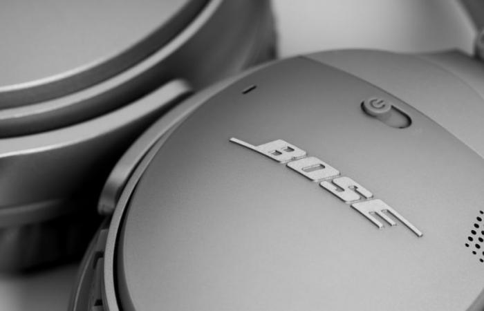 Take advantage of 50% off Bose QuietComfort headphones with noise reduction