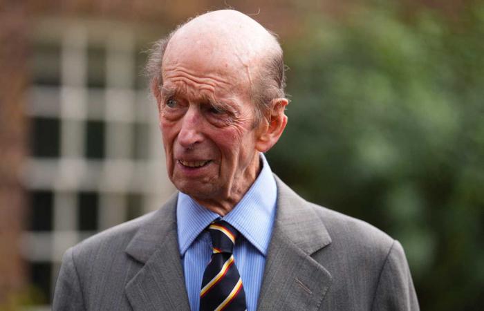 Surprise appearance Duke of Kent with his wife to celebrate his 89th birthday to the sound of bagpipes with Lord Nicholas Windsor and Prince Michael