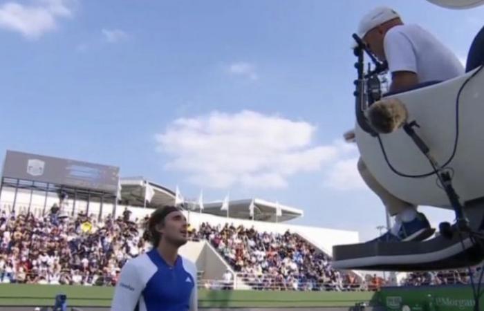 ATP – Shanghai, Videos > The lunar and improbable conversation between Tsitsipas and the chair umpire: “I’m sure you really don’t have any cardio. You probably serve and volley all the time”