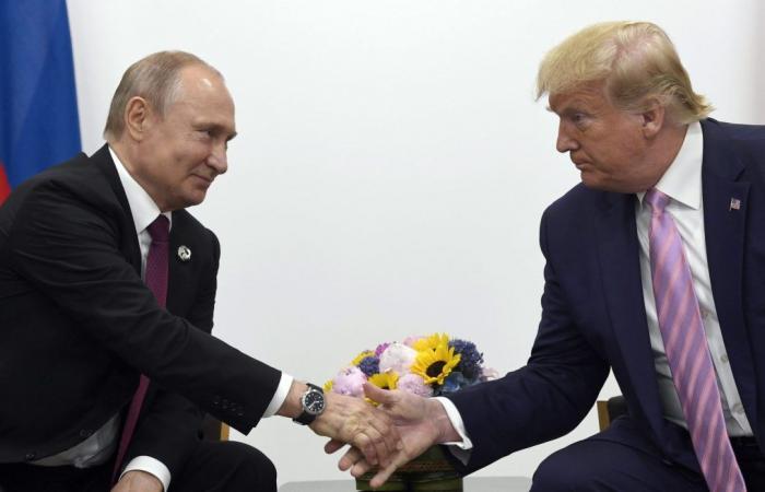 Trump secretly sent COVID tests to Putin in 2020, journalist Bob Woodward says