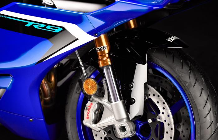 New – Yamaha introduces the R9, its “replacement” for the track and the road