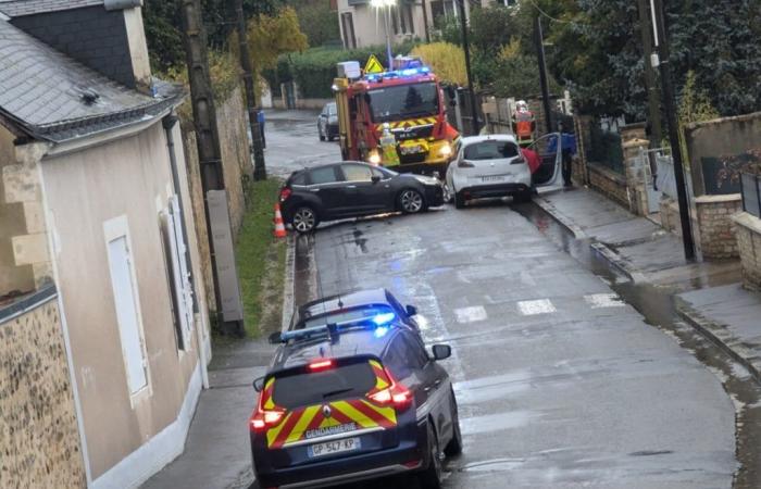 Accident in Sarthe. “I saw the car slip and hit the one that was parked”: a blocked street