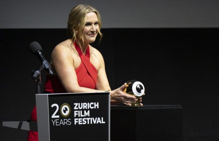 Kate Winslet receives the Golden Icon Award at the Zurich Film Festival