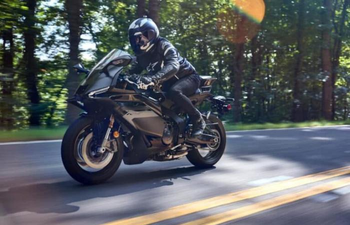 Yamaha R9, the new three-cylinder supersport ready to hurt