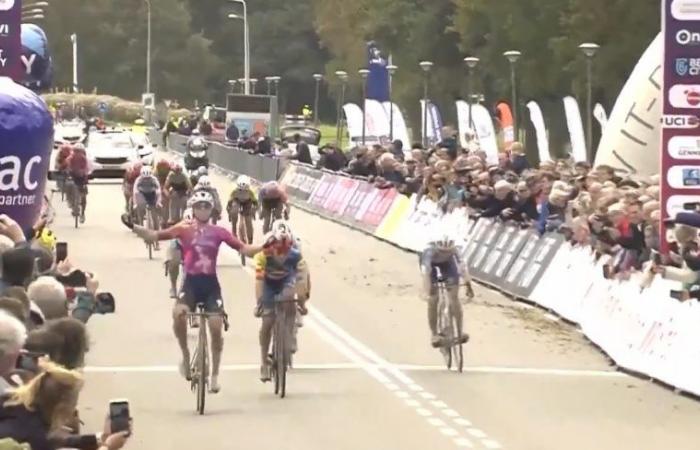 Cycling. Simac Ladies Tour – Lorena Wiebes still on the 3rd stage… in the borders