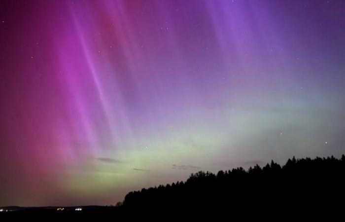 A solar storm hits the Earth: northern lights visible all night in France and Spain? A scientist sounds the alarm