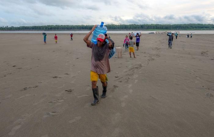 Colombia | Indigenous communities challenged by drying up of the Amazon River