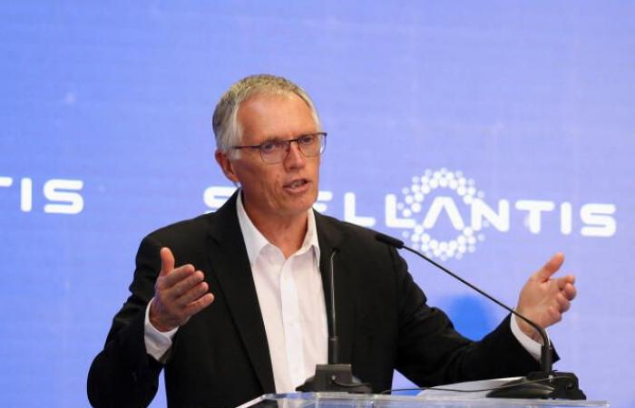 Carlos Tavares, CEO of Stellantis, will retire in 2026