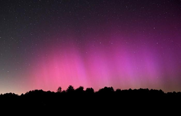 Nighttime spectacle: Northern lights seen in the Swiss sky