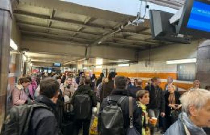 European parliamentarians still stuck in Strasbourg after an incident on their TGV