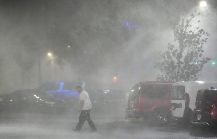 “Very dangerous”… Hurricane Milton hits Florida