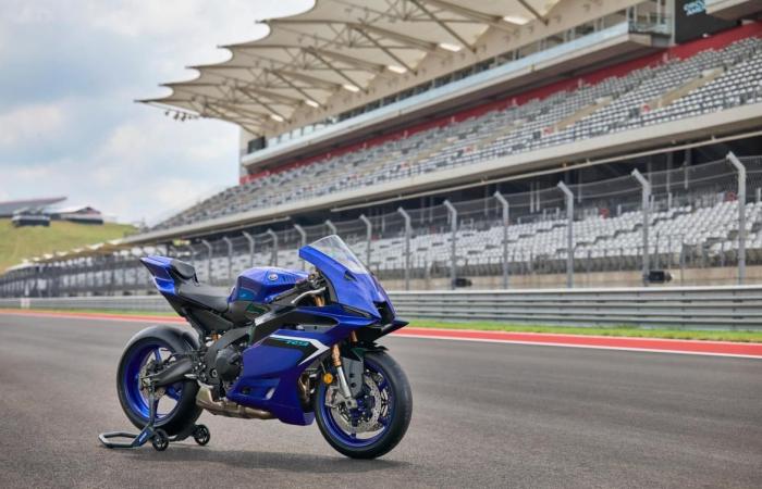 119 horsepower, fully adjustable KYB suspension, aerodynamic kit! 2025 Yamaha YZF-R9 priced at NT$402,000 goes on sale overseas | SUPERMOTO8