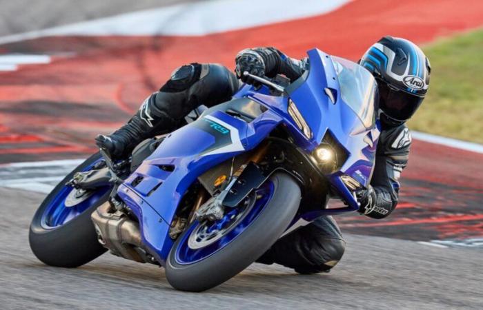 119 horsepower, fully adjustable KYB suspension, aerodynamic kit! 2025 Yamaha YZF-R9 priced at NT$402,000 goes on sale overseas | SUPERMOTO8