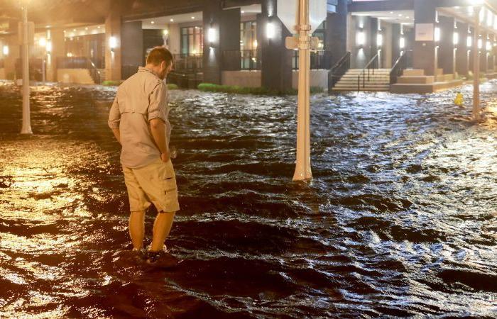 Live updates: Hurricane Milton makes landfall in Florida