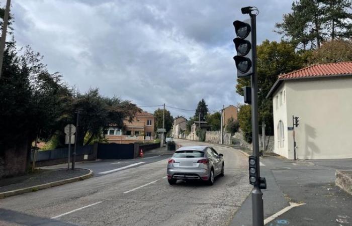 We will soon have to take our foot off the Avenue de l’Ermitage