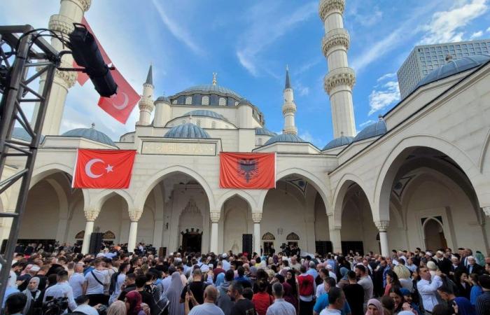 Turkish President’s ‘Mosque Diplomacy’ Divides Albania’s Muslims