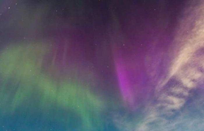 Majestic Northern Lights in the sky not to be missed TONIGHT