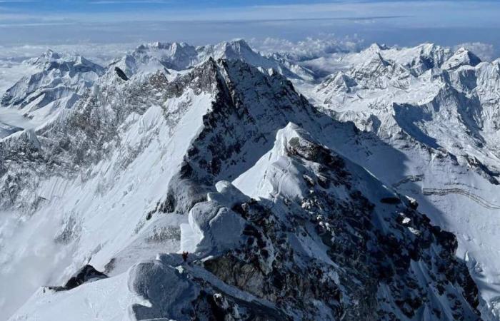 Mount Everest: remains of British climber who disappeared a hundred years ago found