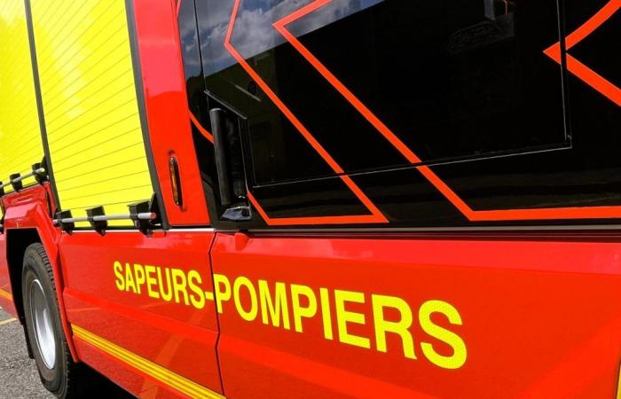 Fire near Toulouse. The fire ignites a 100 m² garage and extends to the house