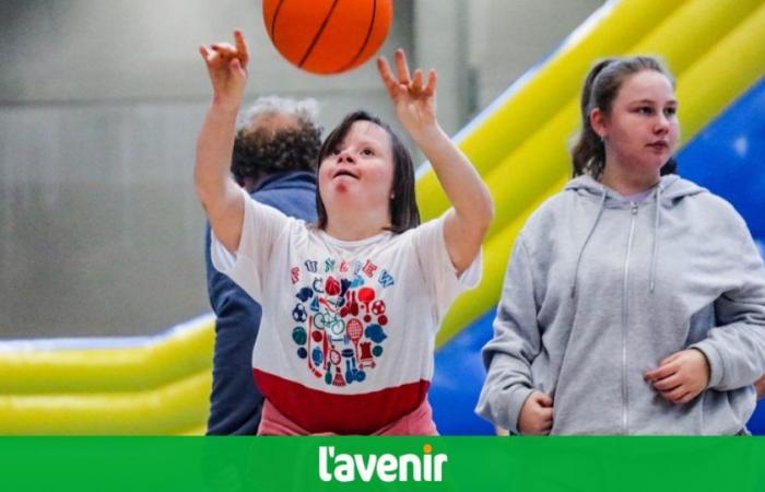 500 people with disabilities took part in the fun day at the Waremme balloon center (Photos)