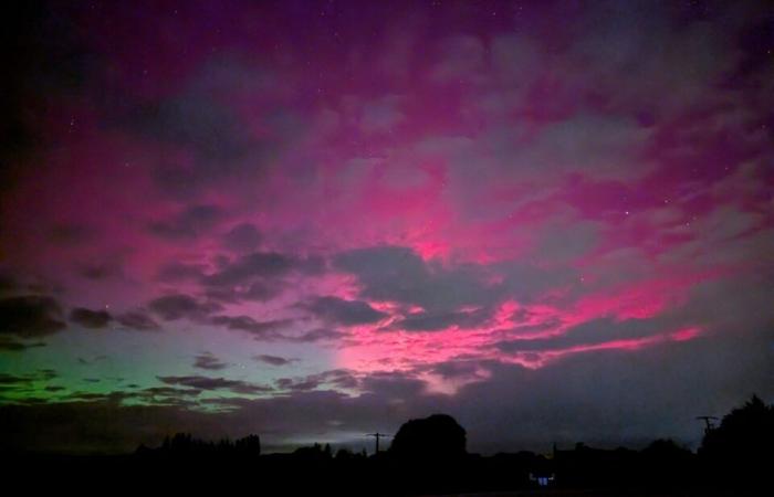 IN PICTURES. Impressive northern lights lit up the skies of France between this Thursday and Friday