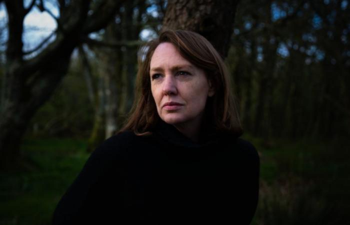 Paula Hawkins: “It’s crazy how friendship can transform someone” ***