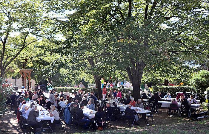 Sharing and conviviality at the Welcome Fair