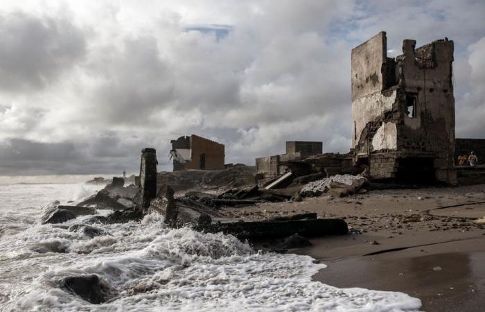 Senegal | Rising waters threaten coastal town