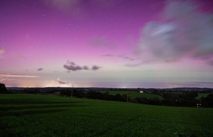 IN PICTURES. Discover the Northern Lights which lit up the sky of Finistère last night