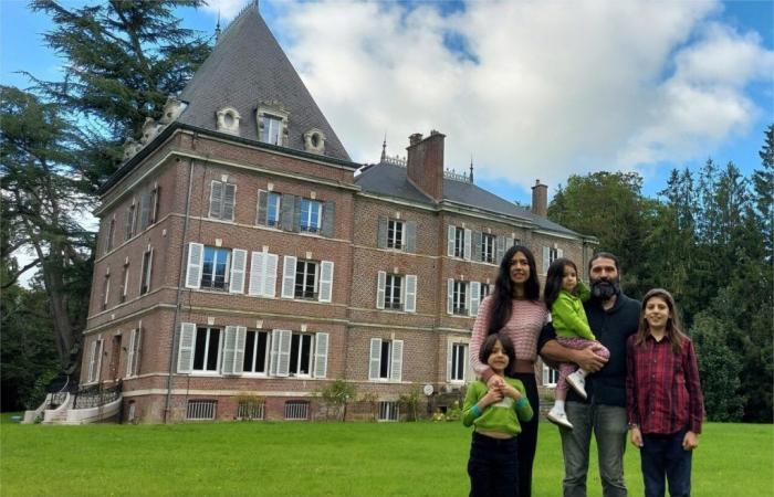 They restore the castle of the family of Charles Gervais in Seine-Maritime