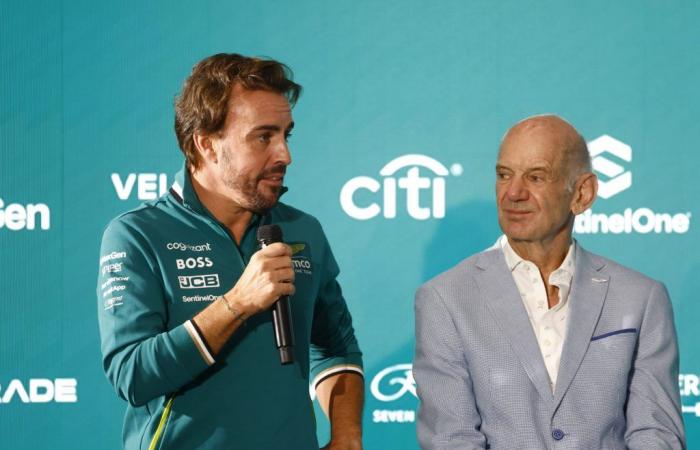 Alonso admits Newey could delay F1 retirement