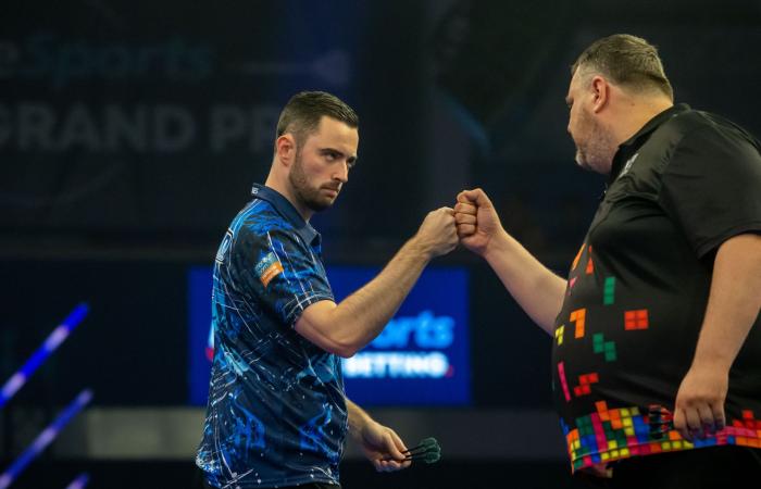 Unplayable Humphries & deadly De Decker reach World Grand Prix final