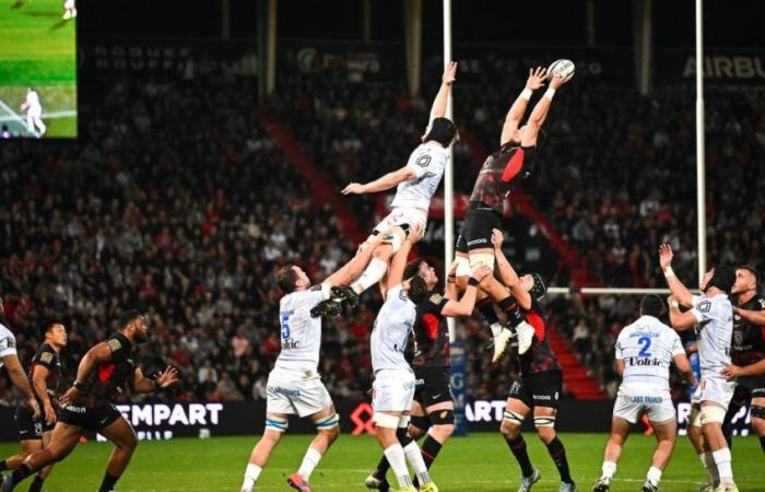 After Nicolas Depoortère, a Toulouse player from the XV of France comes out injured