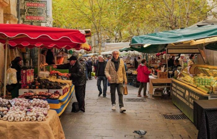 We are going to taste and set the table in Uzès