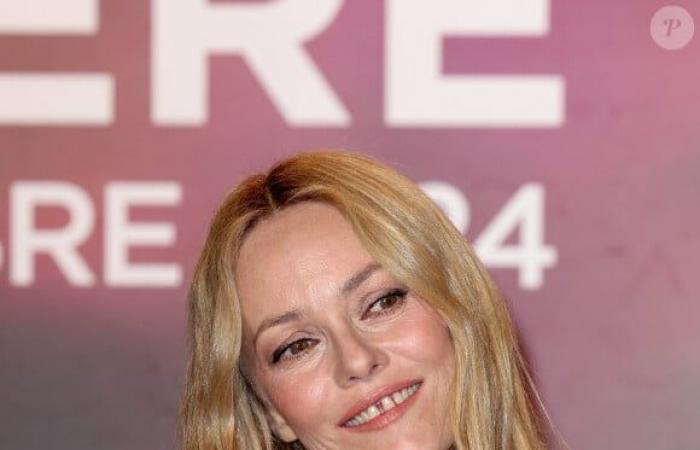 Vanessa Paradis competes in beauty with Monica Bellucci, emotion at its peak for Michel Blanc