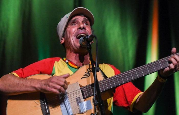 Portrait of Manu Chao without Manu Chao