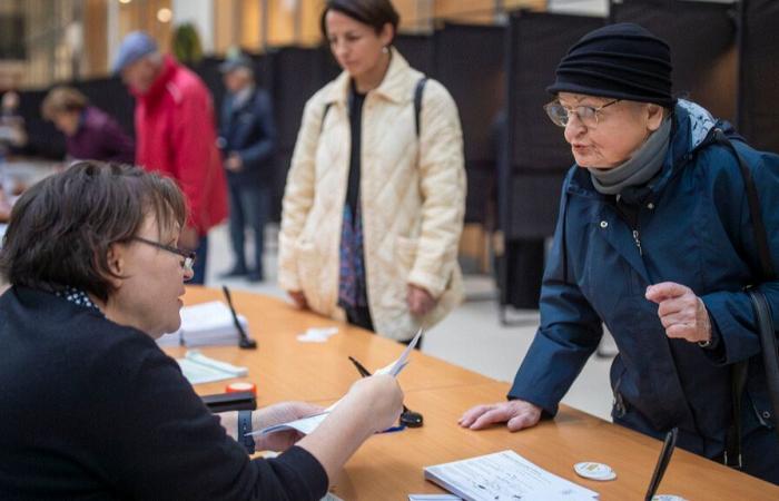 first round of crucial legislative elections for the government