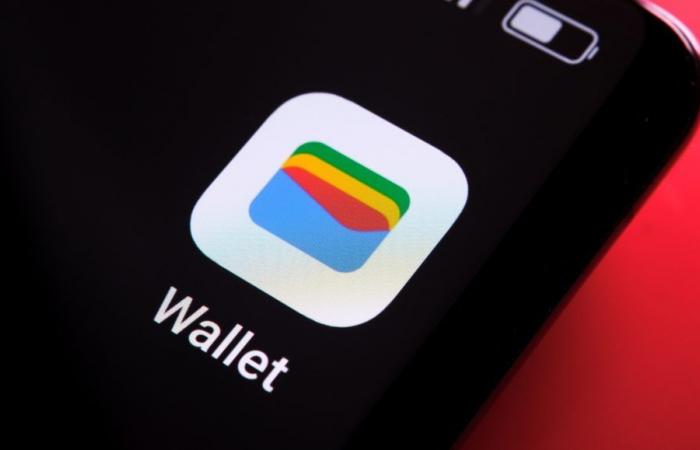 Samsung finally adds a shortcut to Google Wallet to its Galaxy