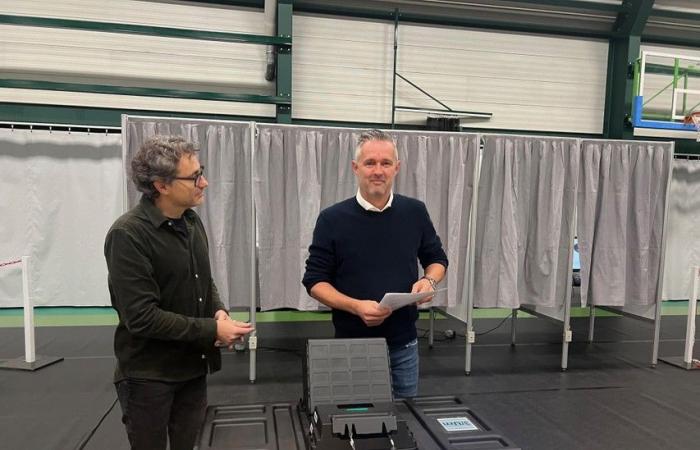 ELECTION DAY. Leaders in Vorselaar cast their votes: “We are looking forward to a beautiful day with a beautiful election result” (Vorselaar)