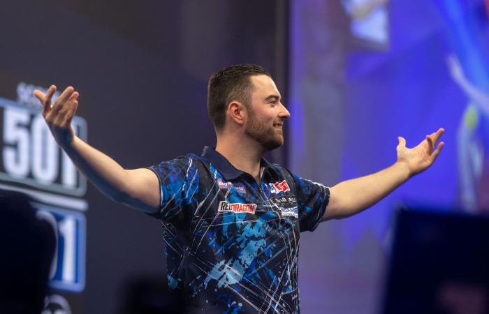 De Decker stuns Humphries to win 2024 BoyleSports World Grand Prix