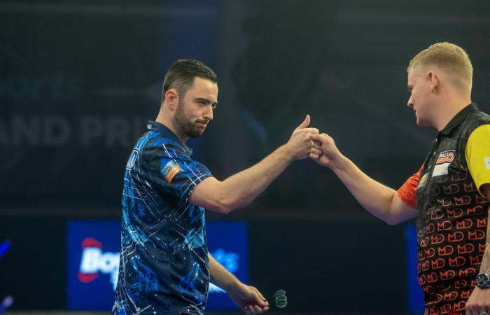 De Decker stuns Humphries to win 2024 BoyleSports World Grand Prix