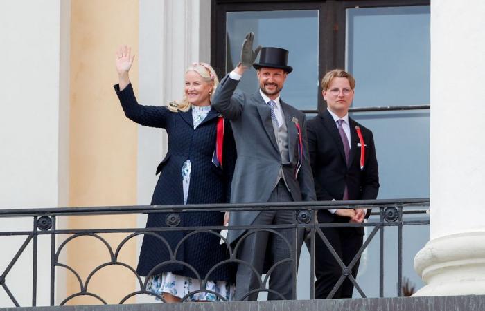 Crown Princess Mette-Marit to receive immediate treatment for chronic lung condition